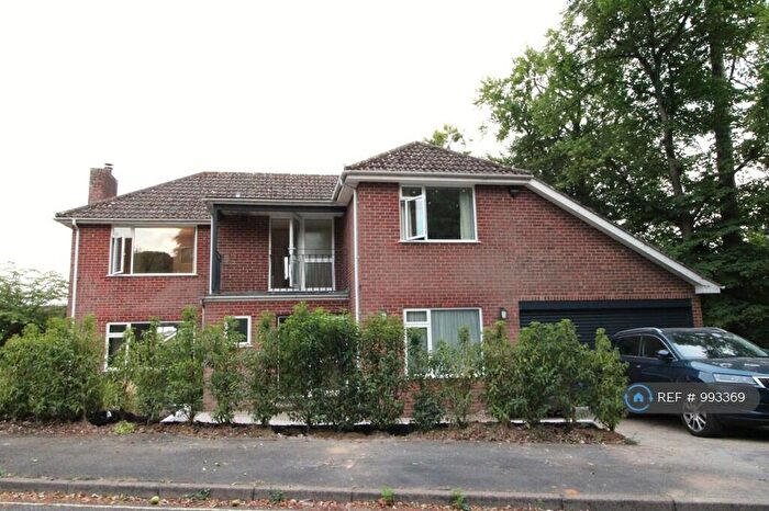 4 Bedroom Detached House To Rent In Abbey Hill Close, Winchester, SO23