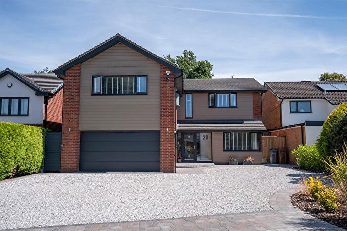 4 Bedroom Detached House For Sale In Arley Road, Solihull, B91