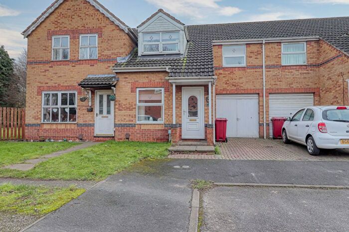 3 Bedroom Terraced House For Sale In Bluebell Close, Scunthorpe, DN15