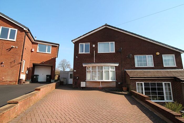 3 Bedroom Semi Detached House For Sale In Wordsworth Crescent, Littleborough, OL15