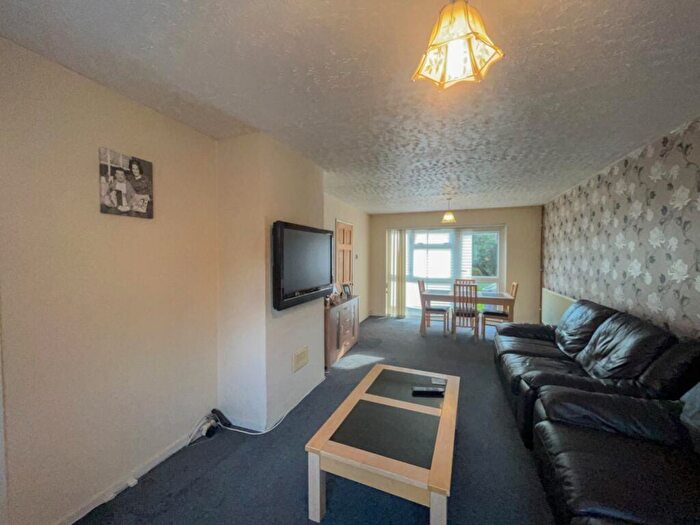 3 Bedroom Terraced House For Sale In Valley Way, Stevenage, Hertfordshire, SG2