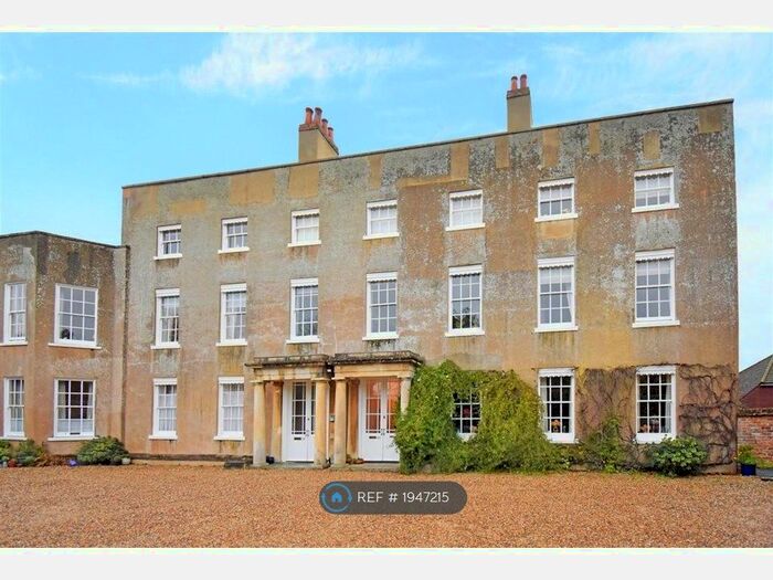 1 Bedroom Flat To Rent In Castle House, Newbury, RG14