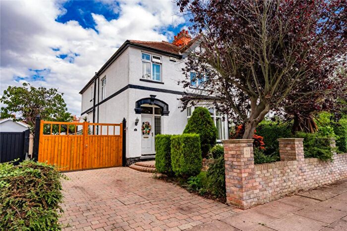 4 Bedroom Semi-Detached House For Sale In Cumberland Avenue, Grimsby, Lincolnshire, DN32
