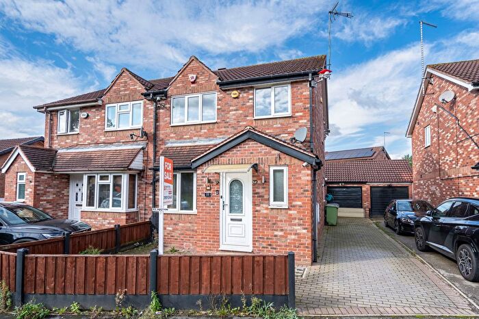 3 Bedroom Semi-Detached House For Sale In Emmett Carr Lane, Renishaw, Sheffield, S21