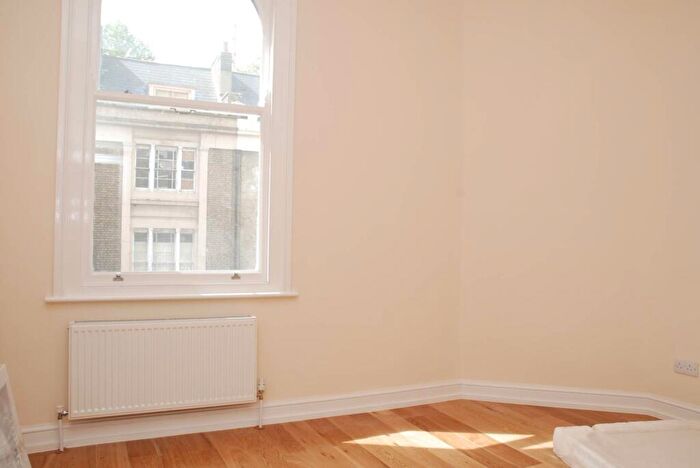 1 Bedroom Flat To Rent In Liverpool Road, Barnsbury, London, N1