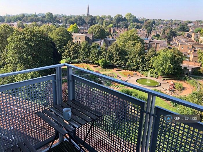 2 Bedroom Flat To Rent In Colorado Building, London, SE13