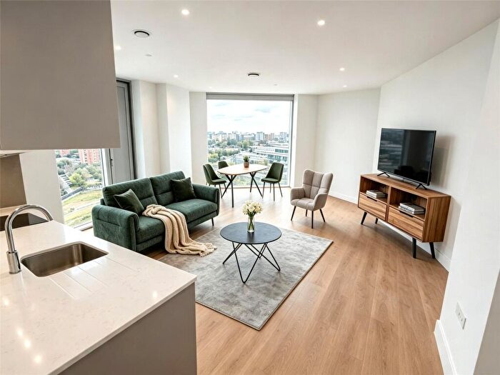 2 Bedroom Apartment To Rent In Crown View, Dantzic Street, Manchester, M4