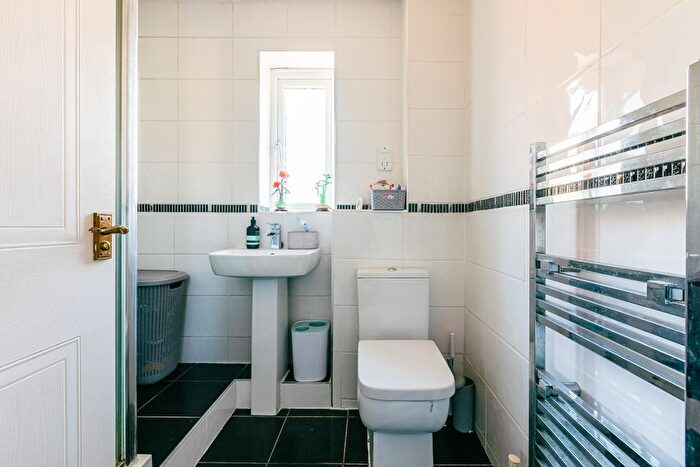 1 Bedroom End Of Terrace House For Sale In Montrose Drive, Warmley, BS30