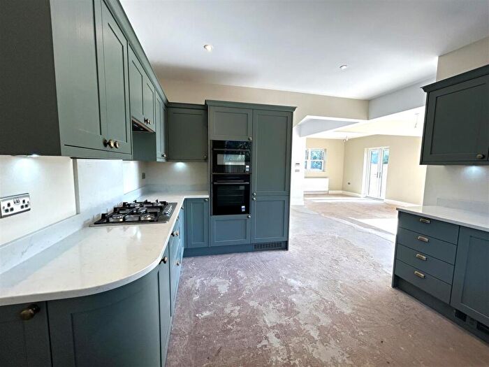 3 Bedroom Detached House For Sale In Tenter Lane, Heage, DE56