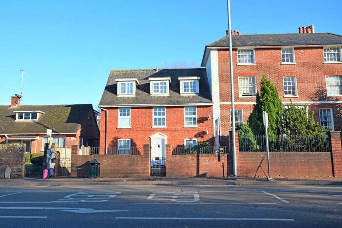 1 Bedroom Apartment To Rent In Exeter, EX2
