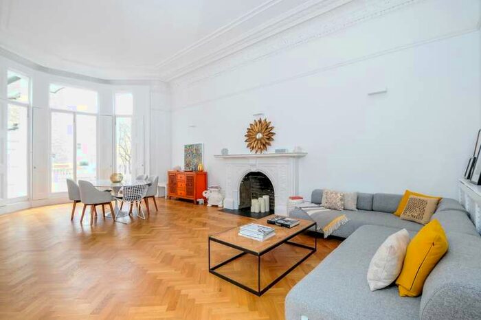 1 Bedroom Apartment To Rent In Linden Gardens, Notting Hill, W2