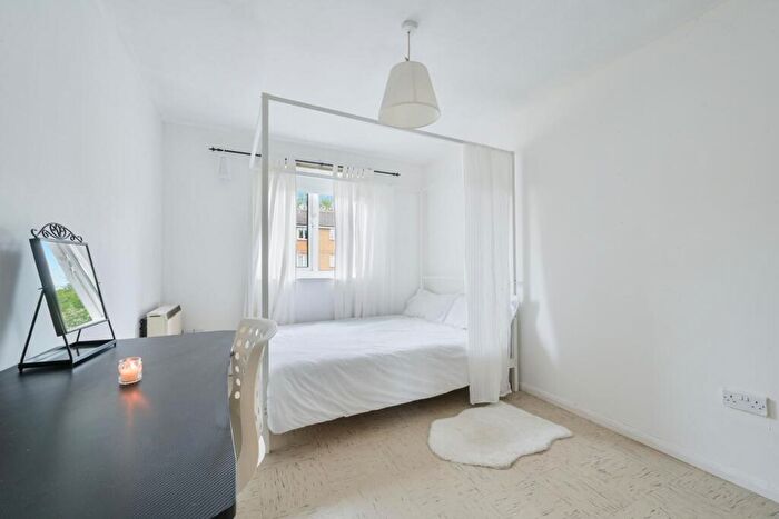 2 Bedroom Flat For Sale In Jack Clow Road, West Ham, E15