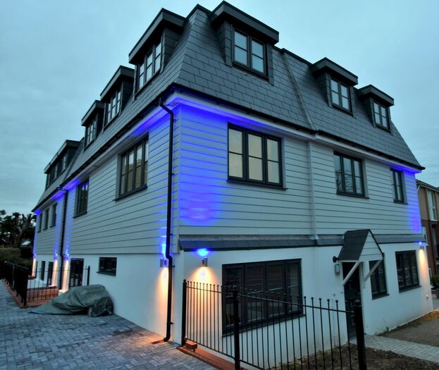 1 Bedroom Flat To Rent In London Road, Cowplain, Waterlooville, PO8