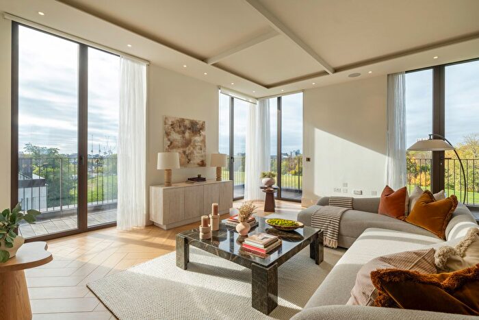 5 Bedroom Flat For Sale In St. Edmunds Terrace, London, NW8