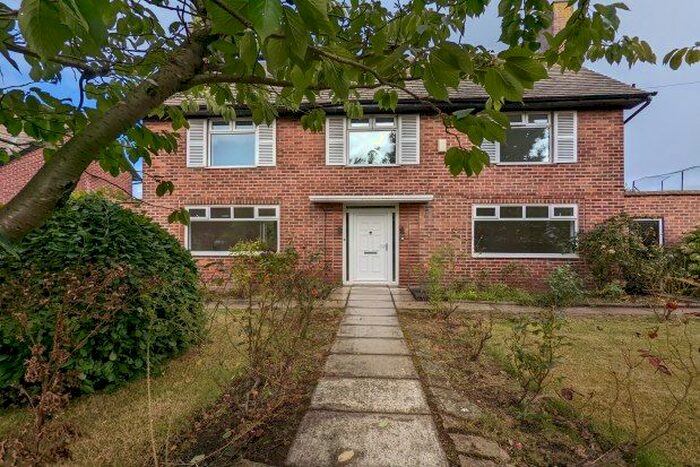 4 Bedroom Detached House To Rent In St. Andrews Road, Liverpool, L23