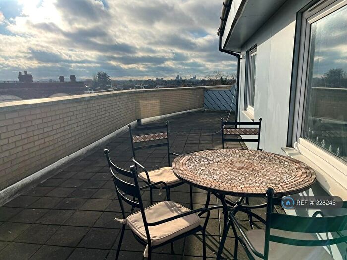 2 Bedroom Penthouse To Rent In Goodmayes, Ilford, IG3