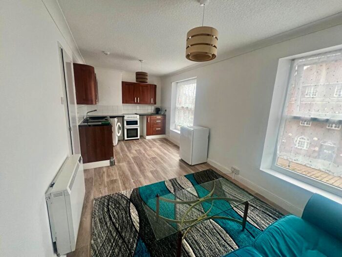 1 Bedroom Flat To Rent In Roman Bank, Skegness, PE25