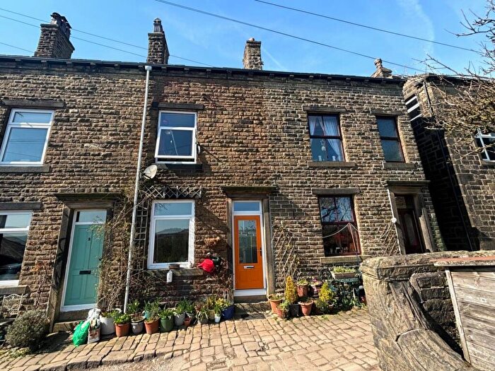 3 Bedroom Terraced House For Sale In Northfield Terrace, Hebden Bridge, HX7