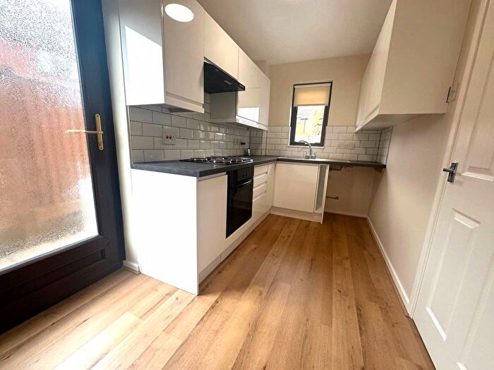 1 Bedroom Terraced House To Rent In Squires Place, Toddington, LU5