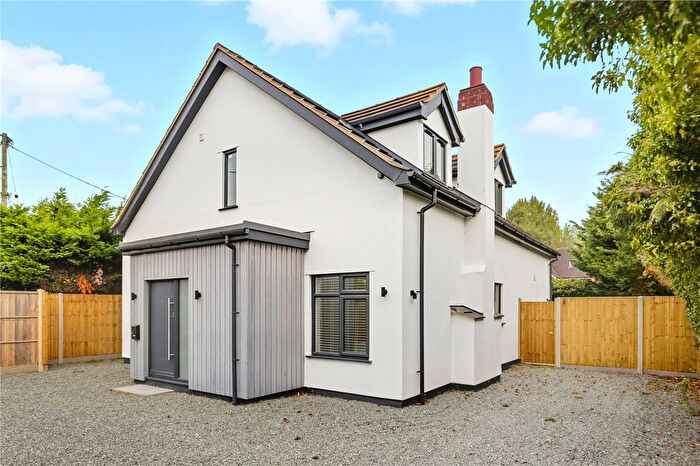 4 Bedroom Detached House For Sale In Norwich Road, Besthorpe, Attleborough, Norfolk, NR17