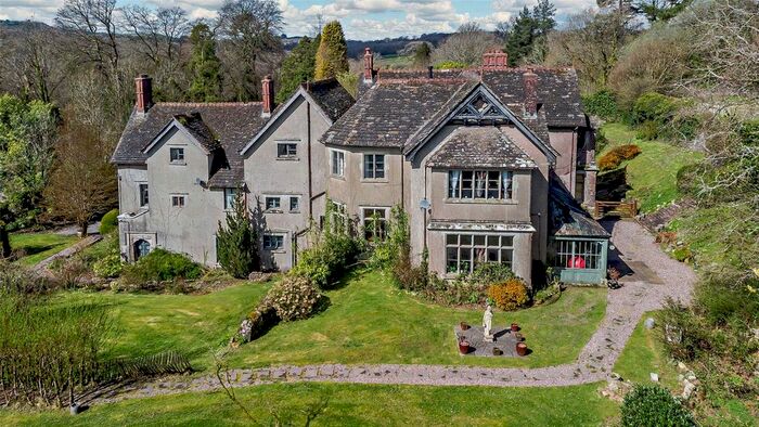 14 Bedroom Detached House For Sale In Derwydd Road, Ammanford, Carmarthenshire, SA18