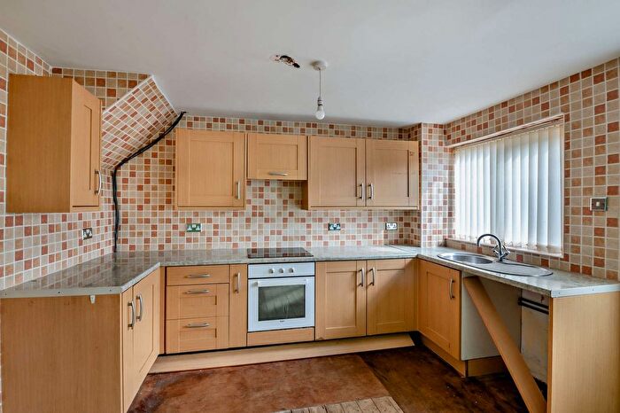 3 Bedroom Terraced House For Sale In Kirkstall Avenue, Middlesbrough, TS3