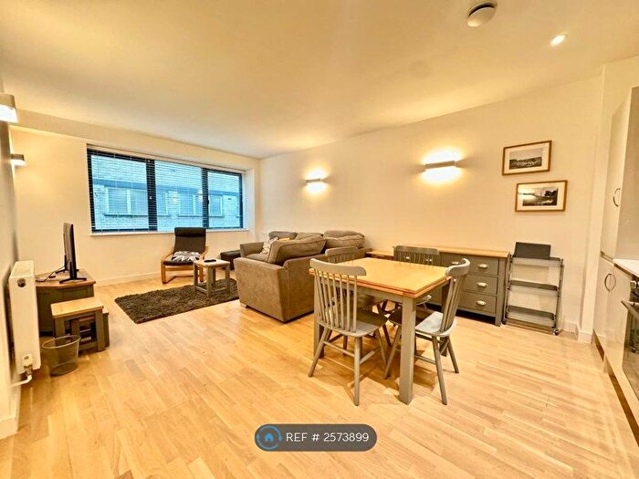 2 Bedroom Flat To Rent In St. Cuthberts House, Norwich, NR3