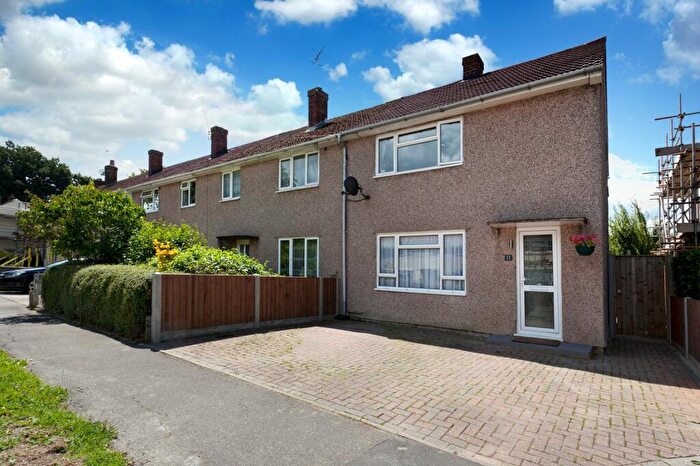 2 Bedroom End Of Terrace House To Rent In Beckett Lane, Crawley, RH11