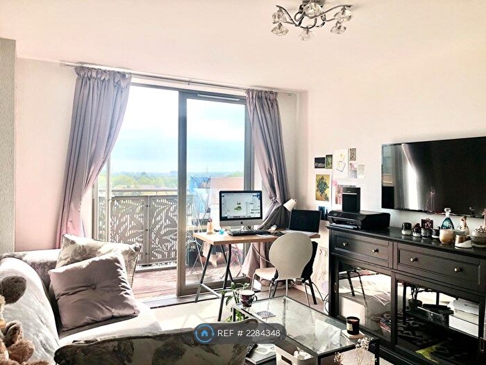 2 Bedroom Flat To Rent In Robertson Road, London, E16