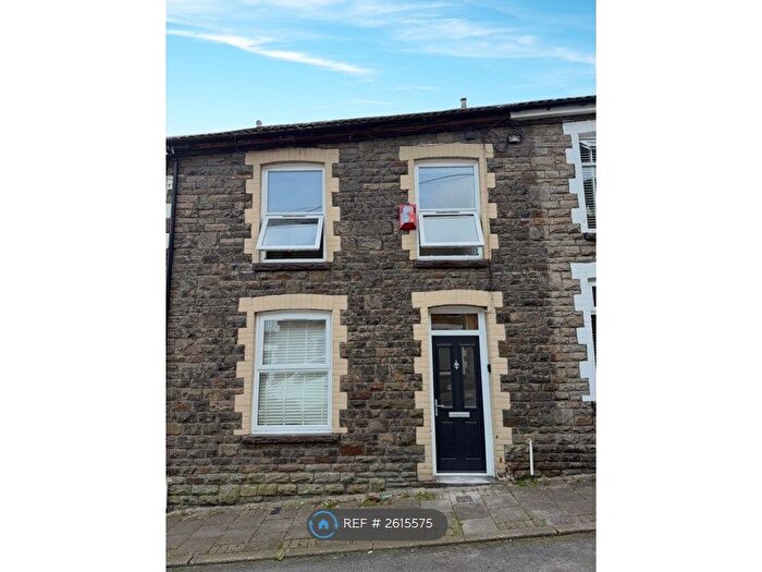 3 Bedroom Terraced House To Rent In Thomas Street, Tonypandy, CF40