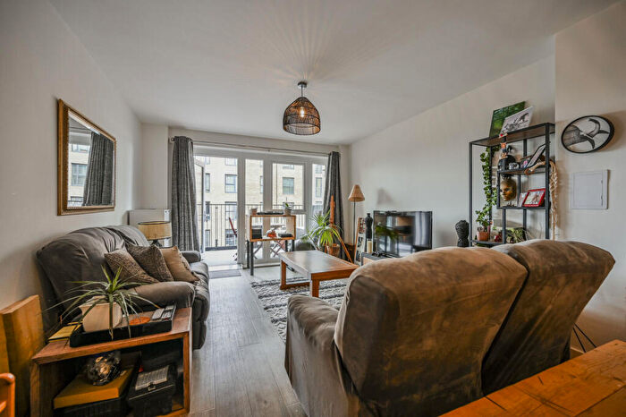 2 Bedroom Flat For Sale In Adele Court, Wood Green, , Tottenham, London, N17