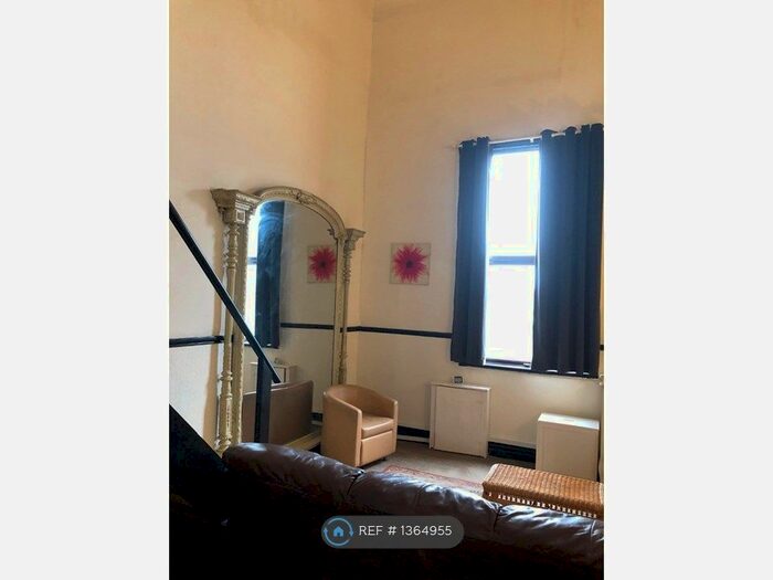 Studio To Rent In Linthorpe Road, Middlesbrough, TS5