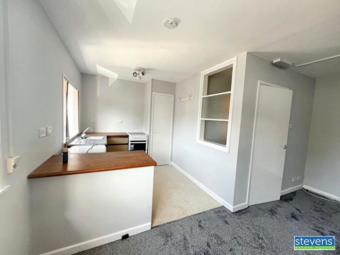 Studio To Rent In School Way, Okehampton, Devon, EX20