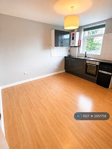 Studio To Rent In Charlton Church Lane, London, SE7