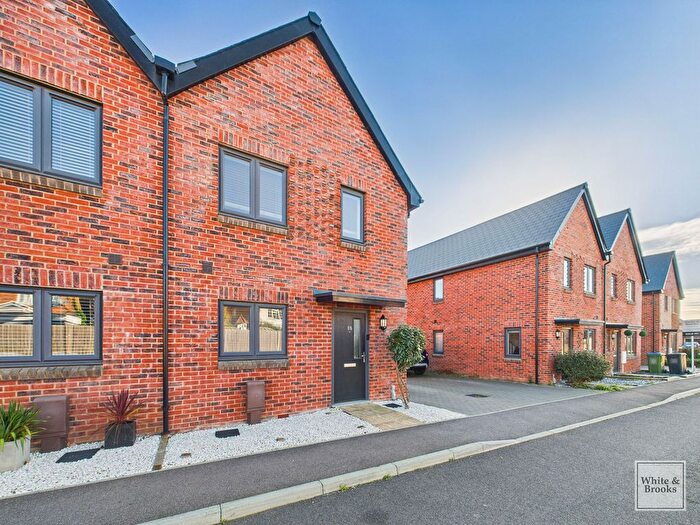 2 Bedroom Semi-Detached House For Sale In Cinders Lane, Yapton, BN18