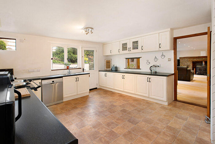 4 Bedroom Semi-Detached House For Sale In Rural North Tawton, EX20