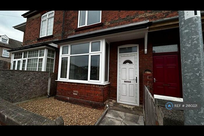 3 Bedroom Terraced House To Rent In Lord Street, Rotherham, S65