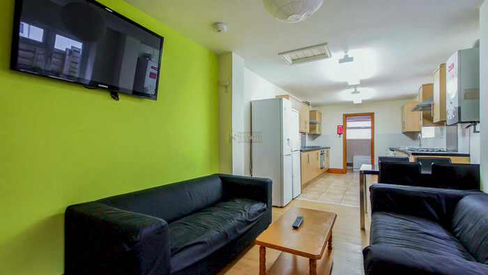 6 Bedroom Terraced House To Rent In Hubert Road, Selly Oak - Student Property, B29