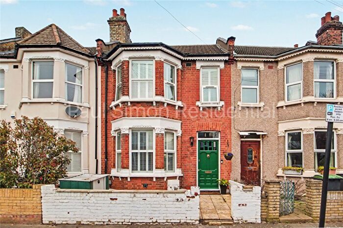 3 Bedroom Terraced House For Sale In Sandford Avenue, Wood Green, London, N22