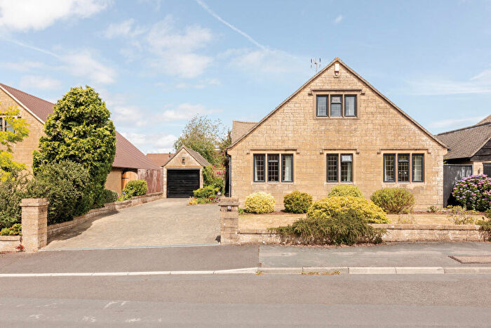 5 Bedroom House For Sale In Riverwood Road, Frenchay, BS16