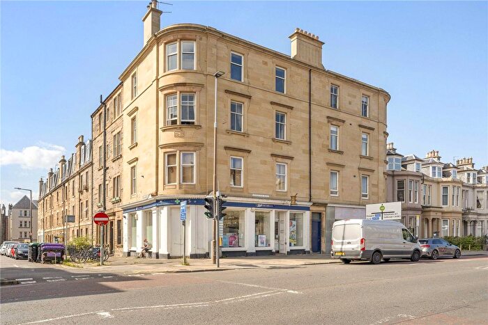 3 Bedroom Flat For Sale In / Newington Road, Newington, Edinburgh, EH9