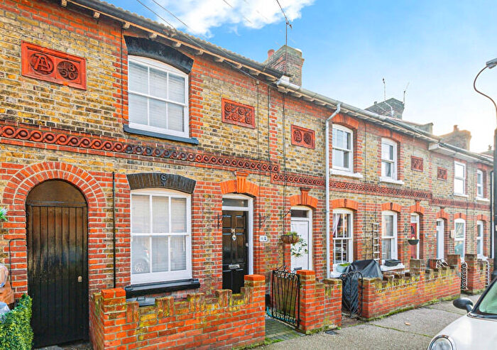 2 Bedroom Terraced House To Rent In Morten Road, Colchester, Essex, CO1