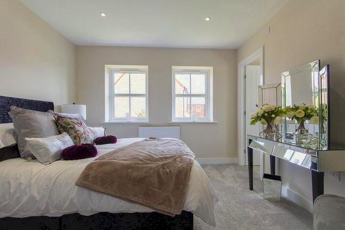 3 Bedroom Semi-Detached House For Sale In Hawthorne Meadows, Chesterfield Rd, Barlborough S43