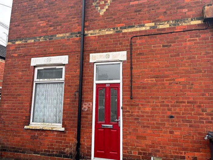 2 Bedroom End Terrace House To Rent In Reynoldson Street, Hull, HU5