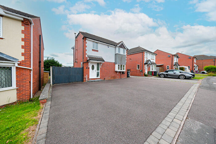 3 Bedroom Detached House For Sale In The Brockwell, Alfreton, DE55