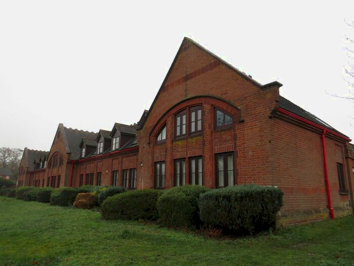 1 Bedroom Flat To Rent In Old Grammar Lane, Bungay, NR35