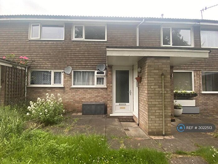 2 Bedroom Maisonette To Rent In Linkway Gardens, Leicester, LE3