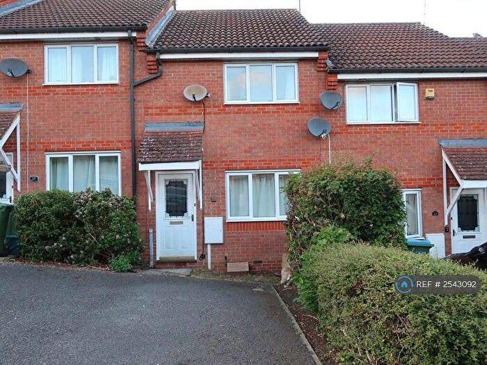 2 Bedroom Terraced House To Rent In Clover End, Buckingham, MK18