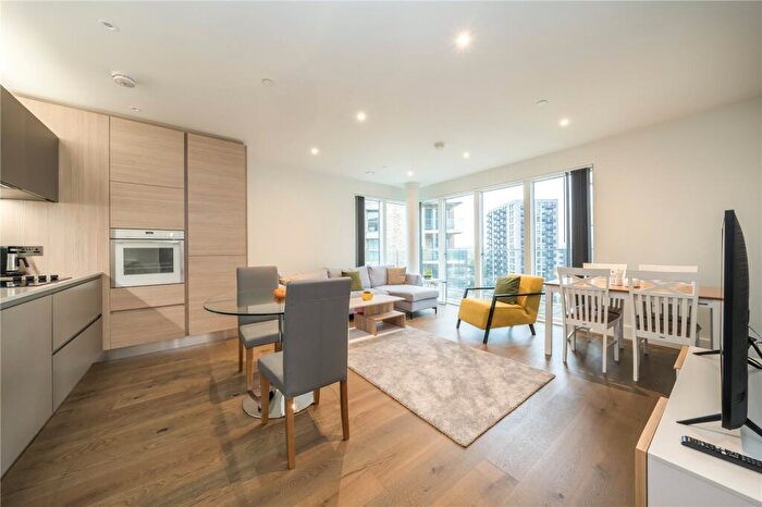 2 Bedroom Apartment To Rent In Kidbrooke Park Road, Kidbrooke Village, London, SE3