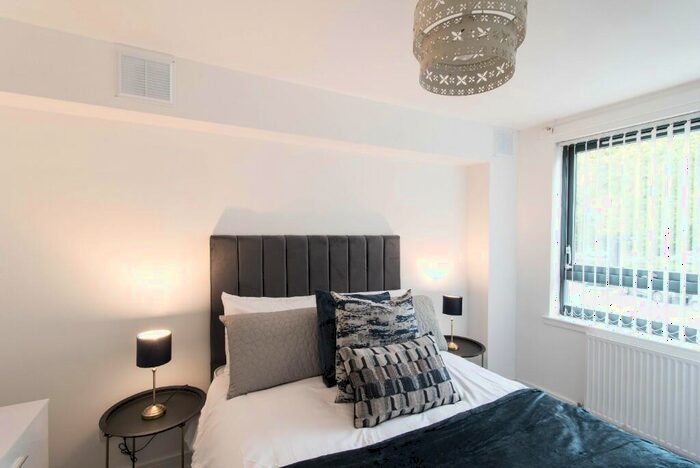 1 Bedroom Flat To Rent In Lorne Street, Glasgow, G51